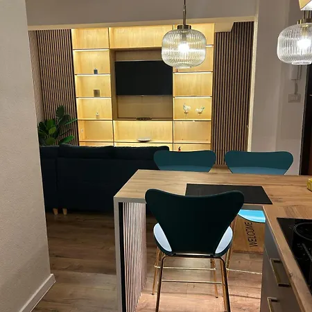 Апартаменты Laurus's House