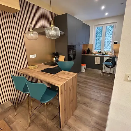 Laurus's House Apartman