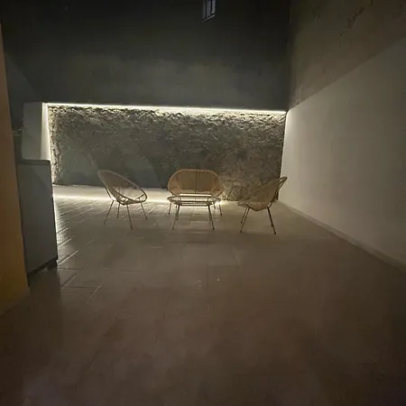 Laurus's House روما