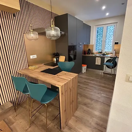 Laurus's House アパート